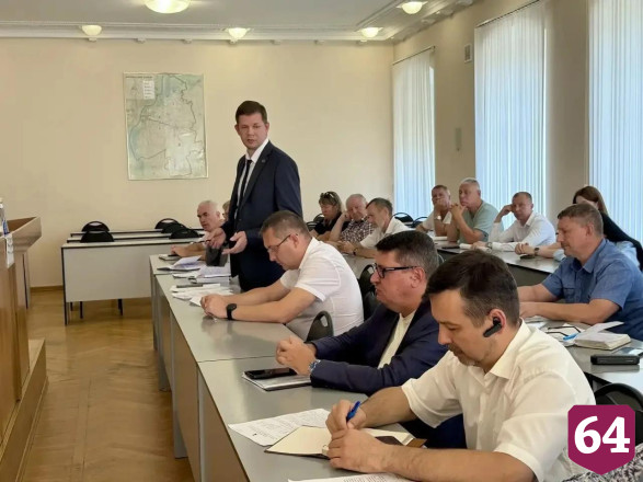 Чиновники обратились в прокуратуру по ситуации с горячей водой в Энгельсе
